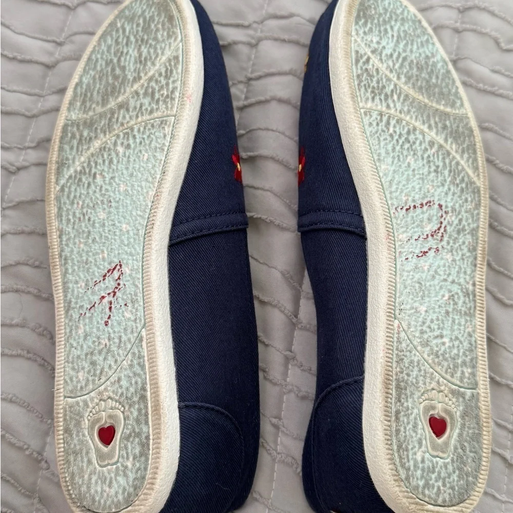 BOBS scooby doo slip ons womans 7